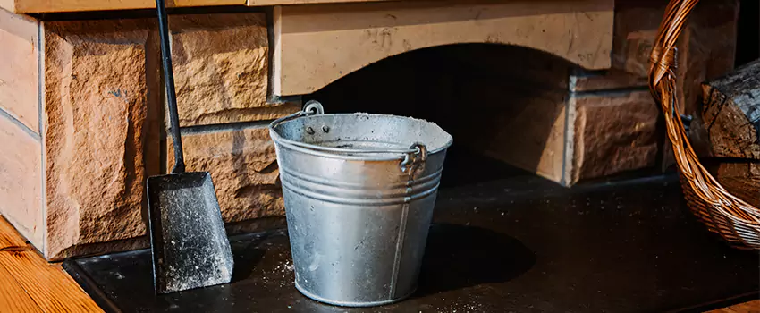 Clean The Fireplace Mantle And Hearth in White Settlement, Texas